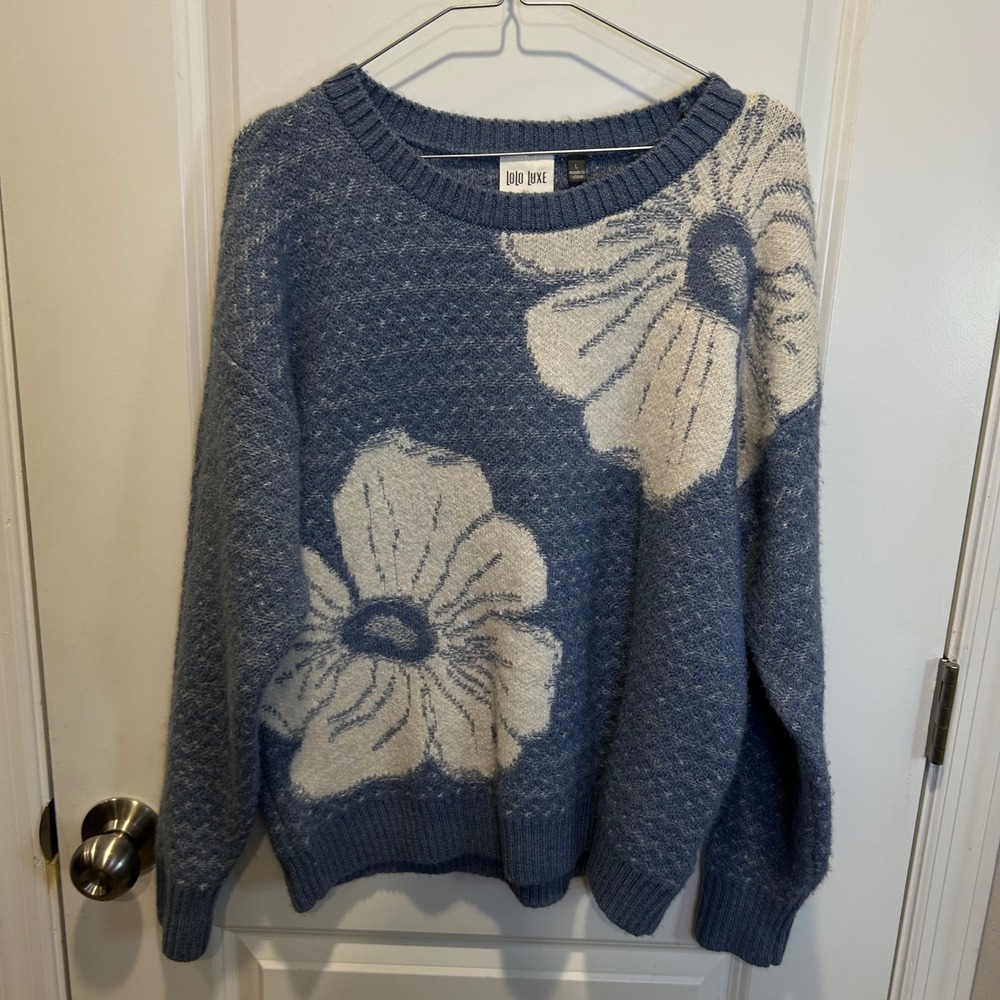 Lolo Luxe Women Blue Floral Crewneck Long Sleeve Knit Sweater Size L
